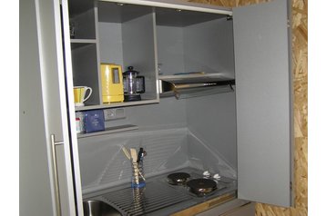 Estonia Privát Kuressaare, Zewnątrz